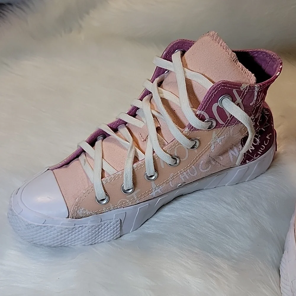 CONVERSE  Not a Chuck Storm Pink Hightop Sneakers size 5